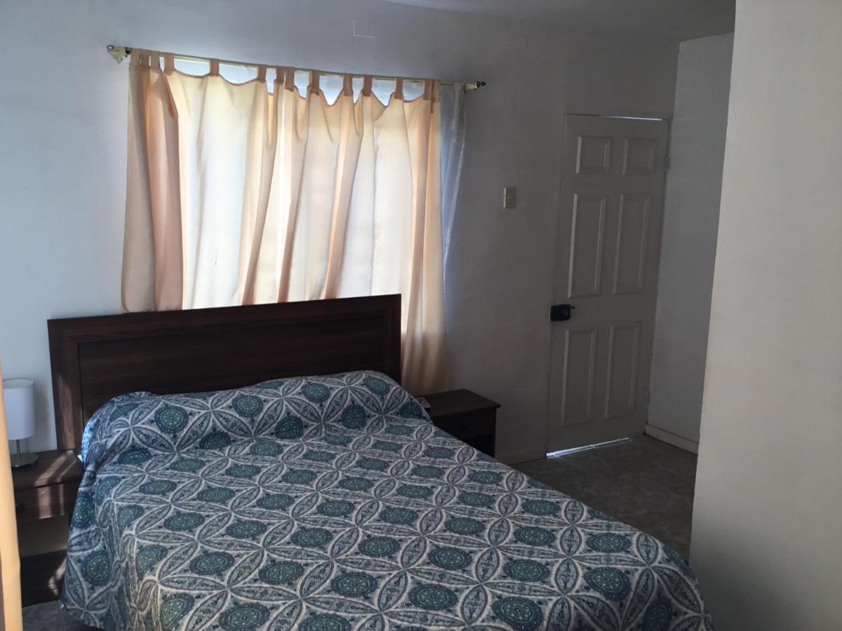 Hostal Playa Brava 卡尔德拉 外观 照片