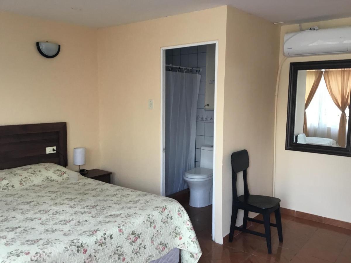 Hostal Playa Brava 卡尔德拉 外观 照片